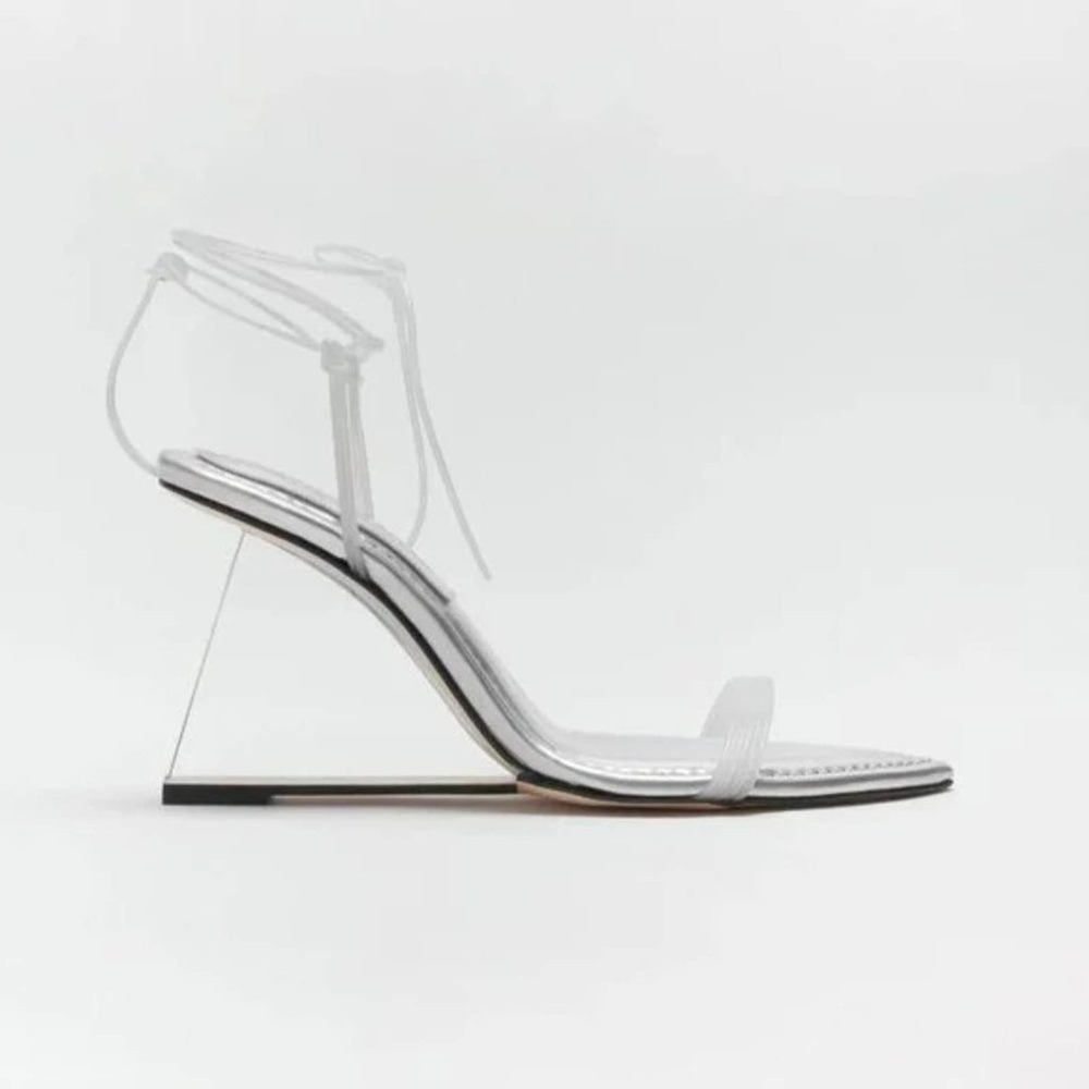 NEW Good American Cinderella Clear Wedge Sandal Silver Mirror GA368V-X Size 8.5